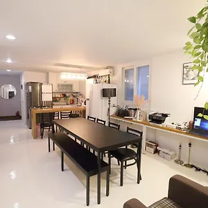 泽布尔s旅馆 2*, 首爾 韩国